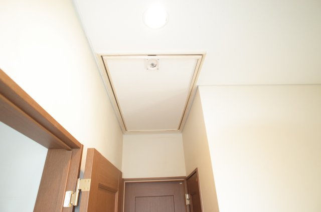 小屋裏収納