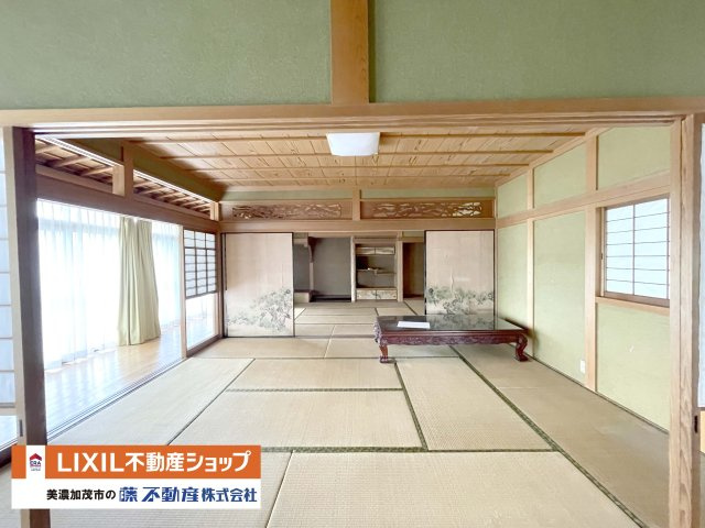 1階　和室10帖