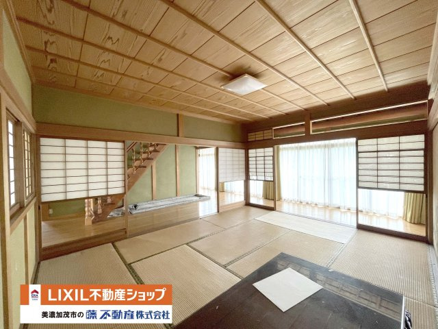1階　和室10帖