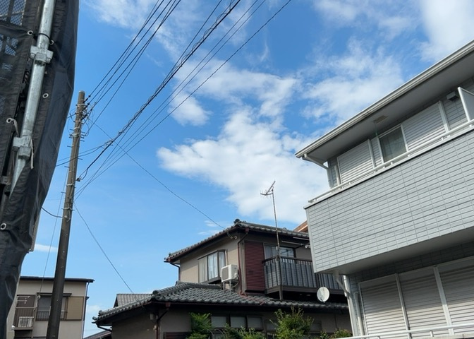 土地の地勢が高台の場合、景色を綺麗にみることができ、景色にこだわってお家探ししている方におすすめです！また平坦地よりも風通しがいいというメリットがあります。デメリットもあるので是非現地でご確認下さい。