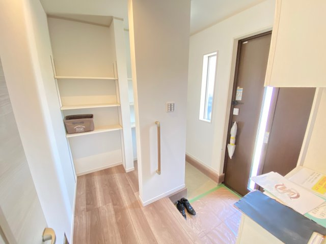 当社施工作品例　一級建築士による無料の間取り作成も承ります。　当社施工現場、ショールームもあり。お気軽にお問い合わせください。