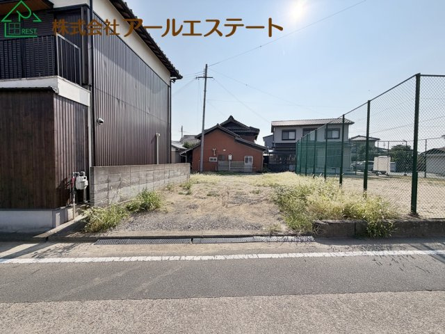 外観：328000671036