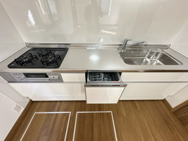食洗器もついております。