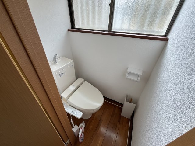トイレも清潔感がございます