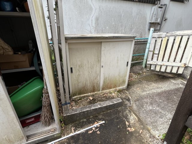 倉庫？