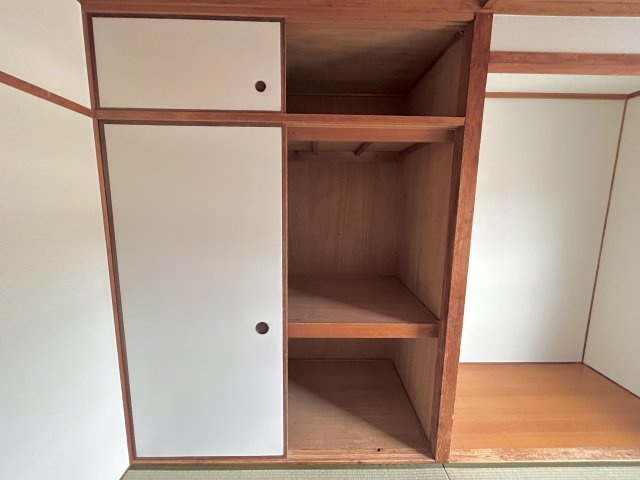 和室部分の収納です。