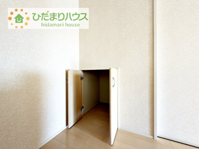 さりげない収納が何かと役に立ちます！