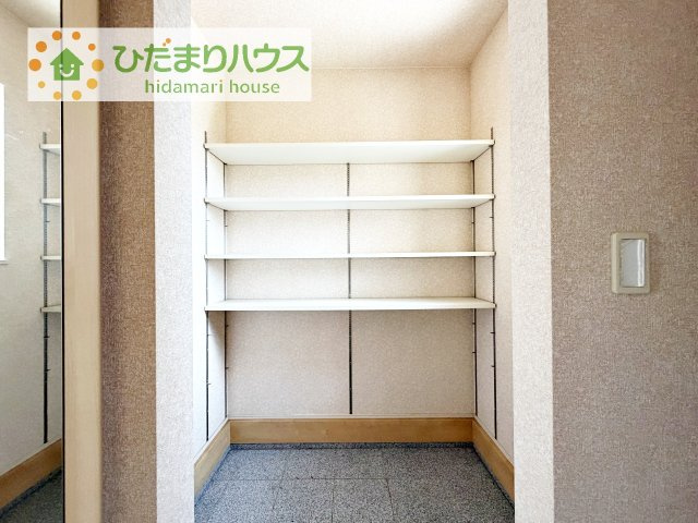 シューズインクロークはベビーカーやゴルフバックなど大きなものも収納できます！