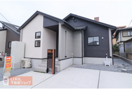 ブルーミングガーデン宇都宮市花房3丁目2期　2号棟の外観