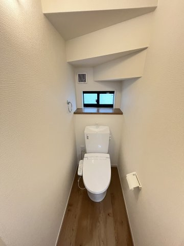 現地写真。1階のトイレです。
