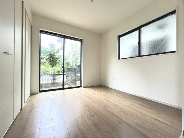 現地写真。1階洋室です。