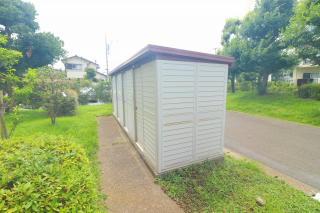 季節物の収納にも便利なトランクルーム付き