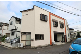 毛呂山町岩井東 中古テラスハウスの外観