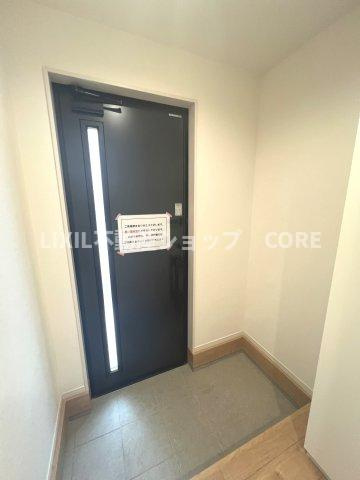 玄関ホールがスッキリ広々としていると帰る時も出ていく時も気持ちが良いものです！
