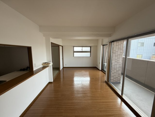 約15.8帖のLDKです。