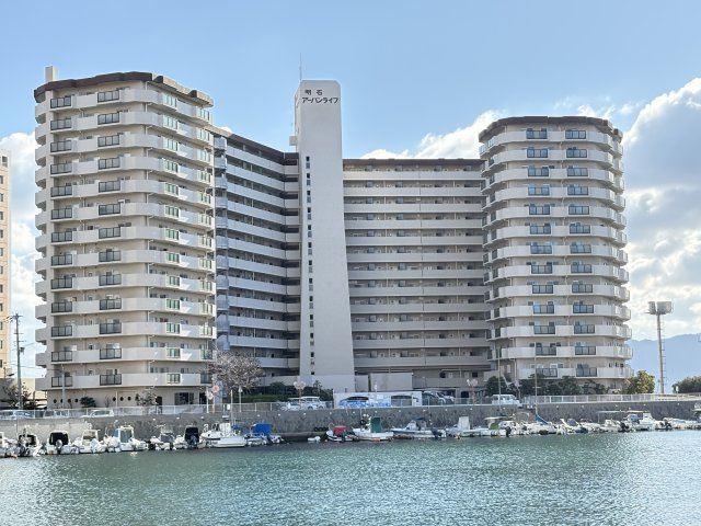 外観：328000640930