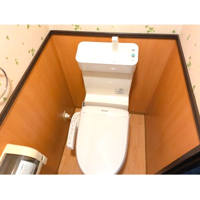 使い勝手に配慮したウォシュレット機能付きトイレ！
