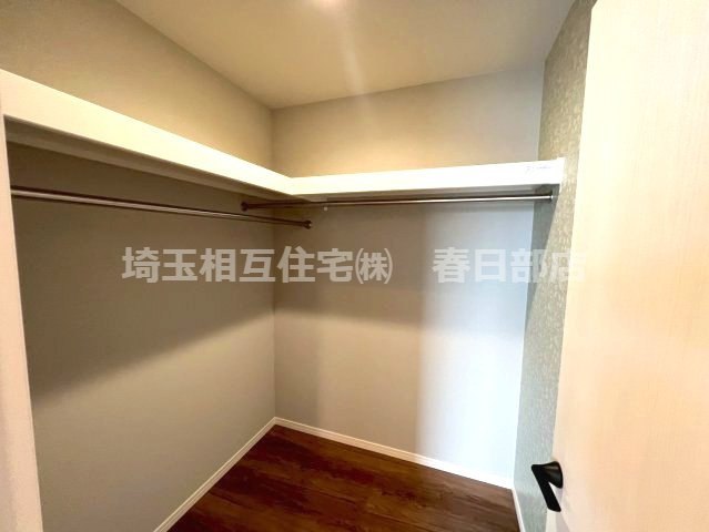 季節物の大きな物もラクラク収納できます。