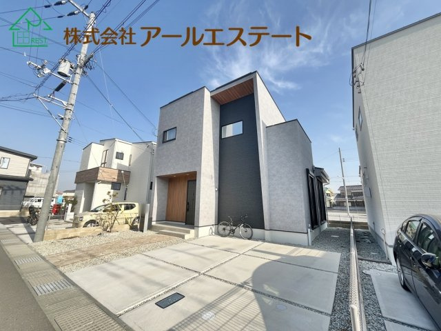 外観：328000583019