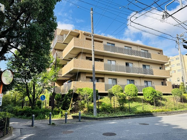～南大沢駅徒歩6分　内装フルリノベ済　住環境の整ったマンション～