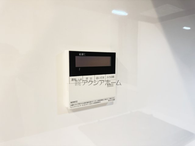 簡単操作で追焚保温・自動湯張りが出来ます　