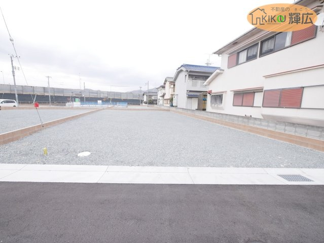 外観：328000589318