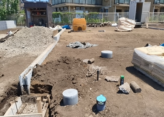 物件の詳細については、現地を見てわかること以外に、役所や法務局などで調べないとわからないことがあります。そのため、現地に行く場合は、もしこの物件を買ったらどのような生活ができるかをイメージしましょう。
