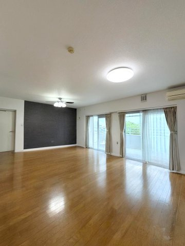 ※本画像は居住者様の家具をCGで消した画像であり、現況と異なる場合がございます。　