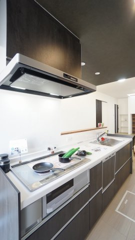 ひろびろキッチン　ＩＨクッキングヒーター　オール電化