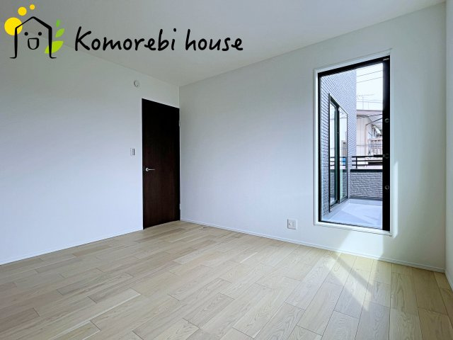 使い勝手のいい寝室です