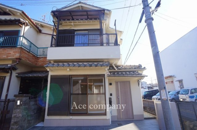 外観：327002234224