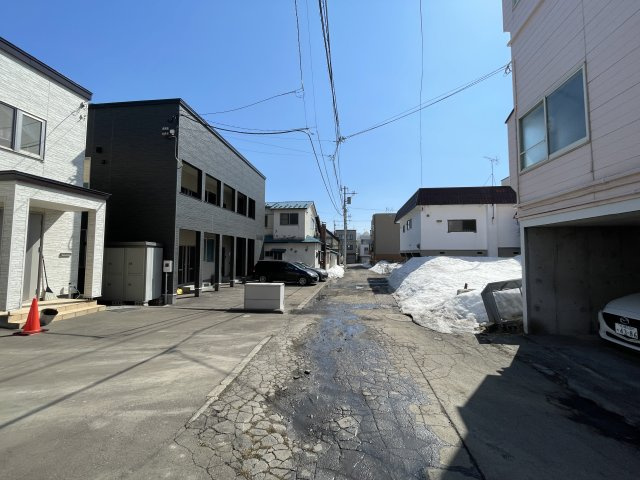 前面道路含む現地写真