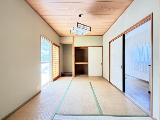 明るい室内です