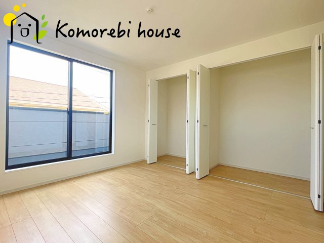 使い勝手のいい寝室です