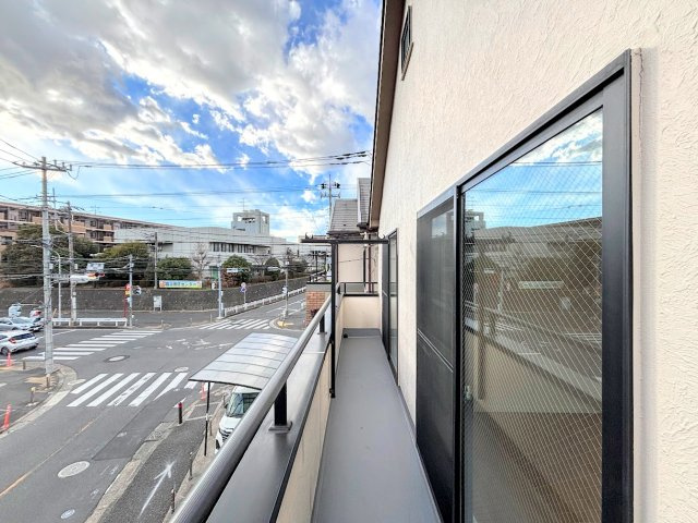 ◆日当たり良好なバルコニー！毎日のお洗濯にも嬉しいですね！　