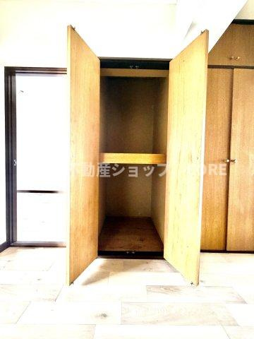 全居室に収納を完備しておりますので、居室の全空間を有効活用出来ます。