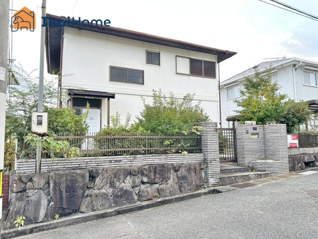 ●年中無休：当日予約可●北東・南西の両面道路となっておりますので通風採光良好！開放感もございます。
