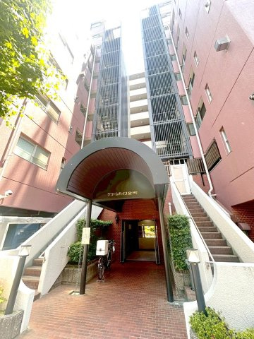 apartment 東京都足立区綾瀬３丁目5-20　柏芳ビル参号館2階A号棟