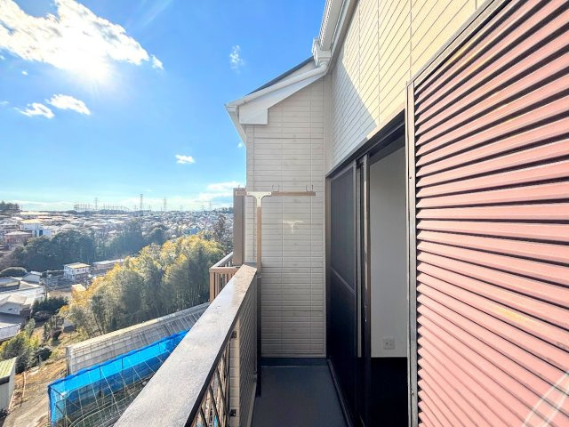 ◆日当たり良好なバルコニー！毎日のお洗濯にも嬉しいですね！　