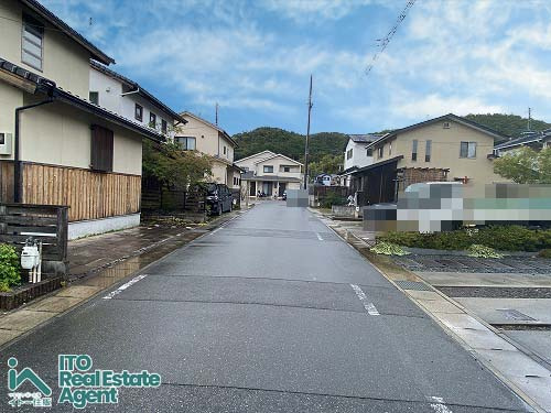 前面道路含む現地写真