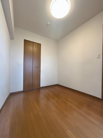 きれいな洋室です