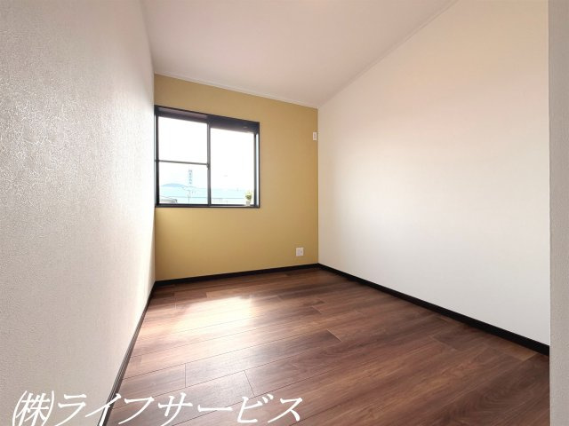 北側洋室4.5帖/クローゼット有
