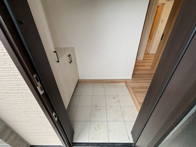 収納もある玄関です（施工例）