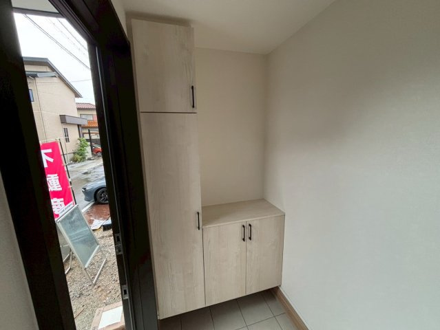 シンプルで使いやすい玄関です（施工例）