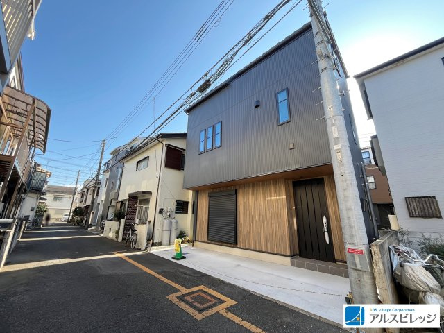 シックな外観です