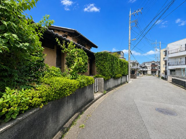 ◆住宅ローンのご相談や周辺環境のご案内も含め、ローンに詳しい、地元に詳しいスタッフがお出迎えさせていただきます。お気軽にご相談ください。　