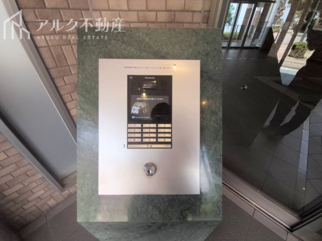 オートロック完備