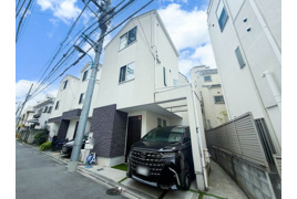 新宿区北新宿３丁目の外観