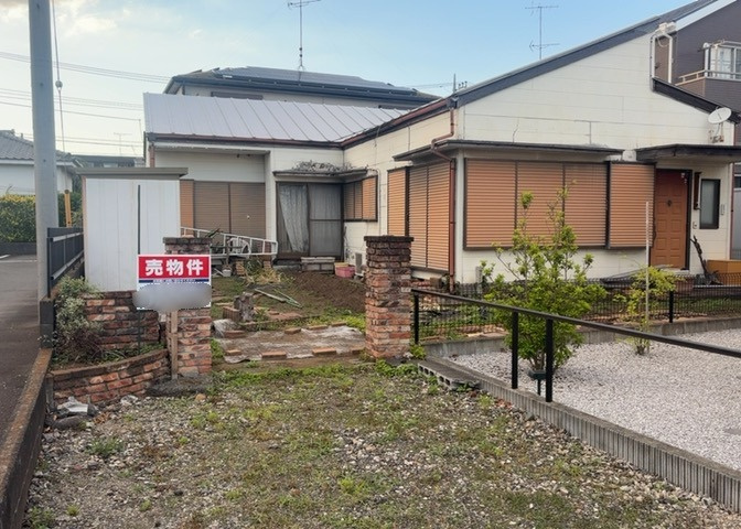 人が暮らすうえで日光は大切な要素となります。日当たりの良さは譲れないポイントですね。併せて近くに大きな建築物の建築予定がないか、あるいはそれが可能な土地が近くにないか事前に確認することもお勧めします。