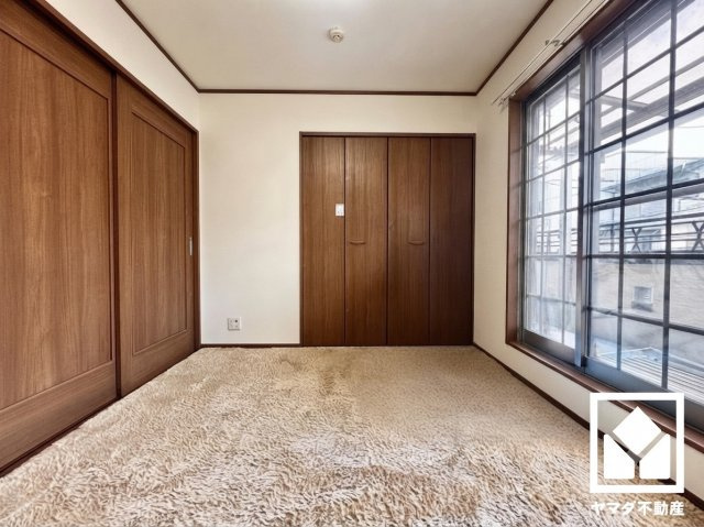 ※本画像は空室時の写真を加工し、家具・小物等を撤去したイメージです。　実際の仕様とは異なる場合がございます。